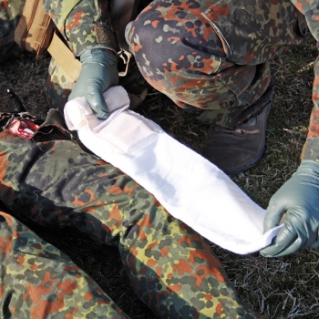 OLAES Bandagen Traumabandagen 15 cm x 3 m, 10 Stück
