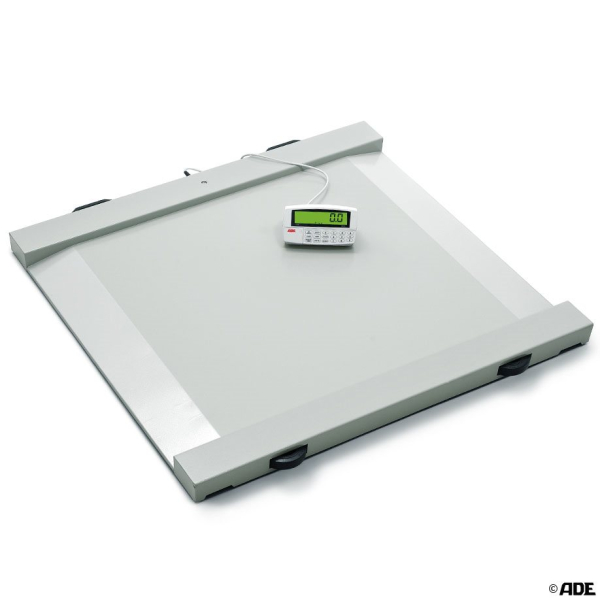 elektronische Rollstuhlwaage Modell M501020 mit integrierten Rampen