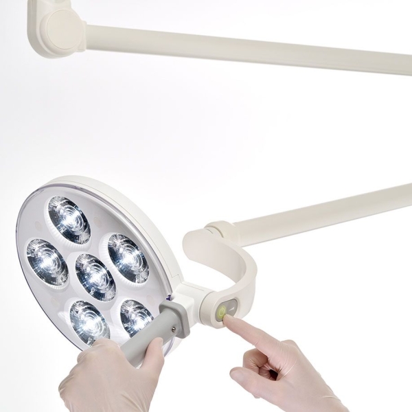 LED-Behandlungsleuchte TRIANGO 60-1 C Deckenmodell
